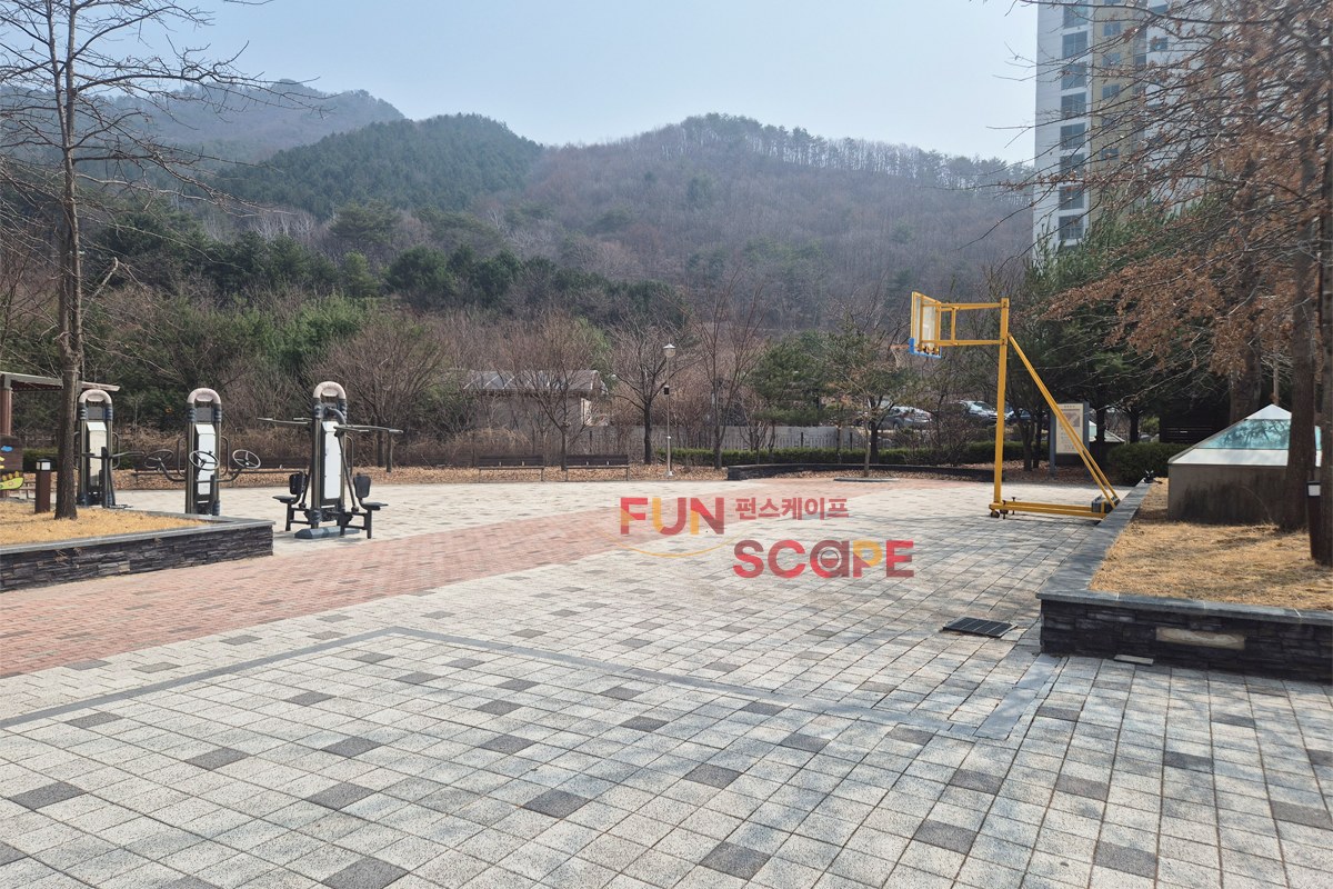 강원 인제군 응봉어린이집 놀이터 탄성포장재 시공 전경